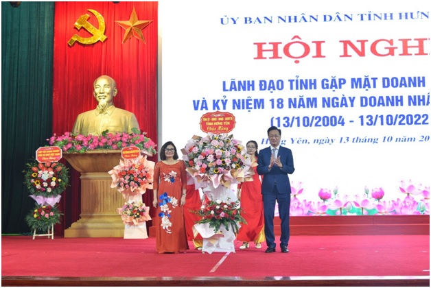 Hội nghị Lãnh đạo tỉnh gặp mặt doanh nghiệp nhân Ngày Doanh nhân Việt Nam