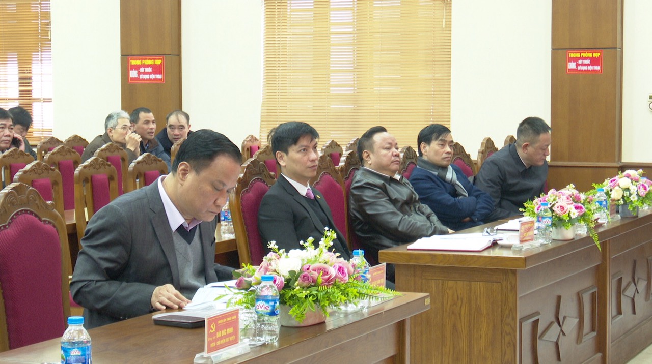 Đảng bộ huyện Khoái Châu tổ chức hội nghị ban chấp hành Đảng bộ huyện lần thứ 27